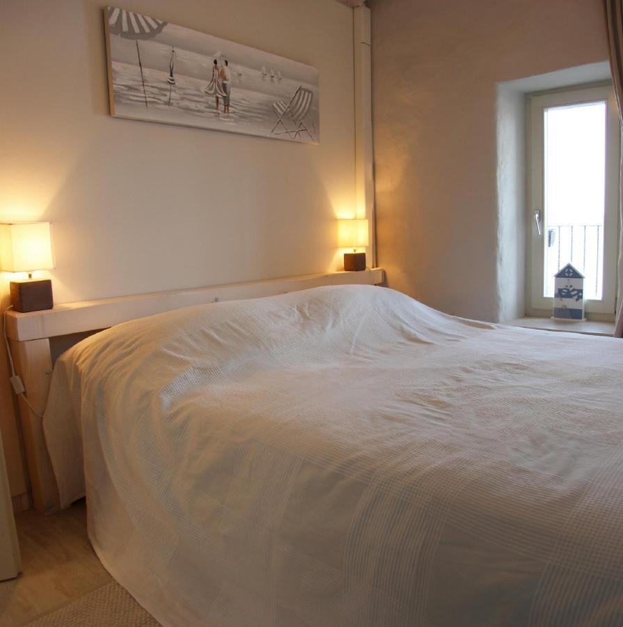 Casa Svalba Daire Rovinj Oda fotoğraf